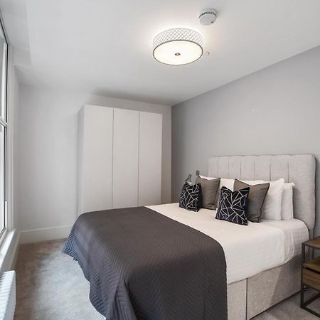 Victoria House By Aeria Apartments เรดดิ้ง ภายนอก รูปภาพ