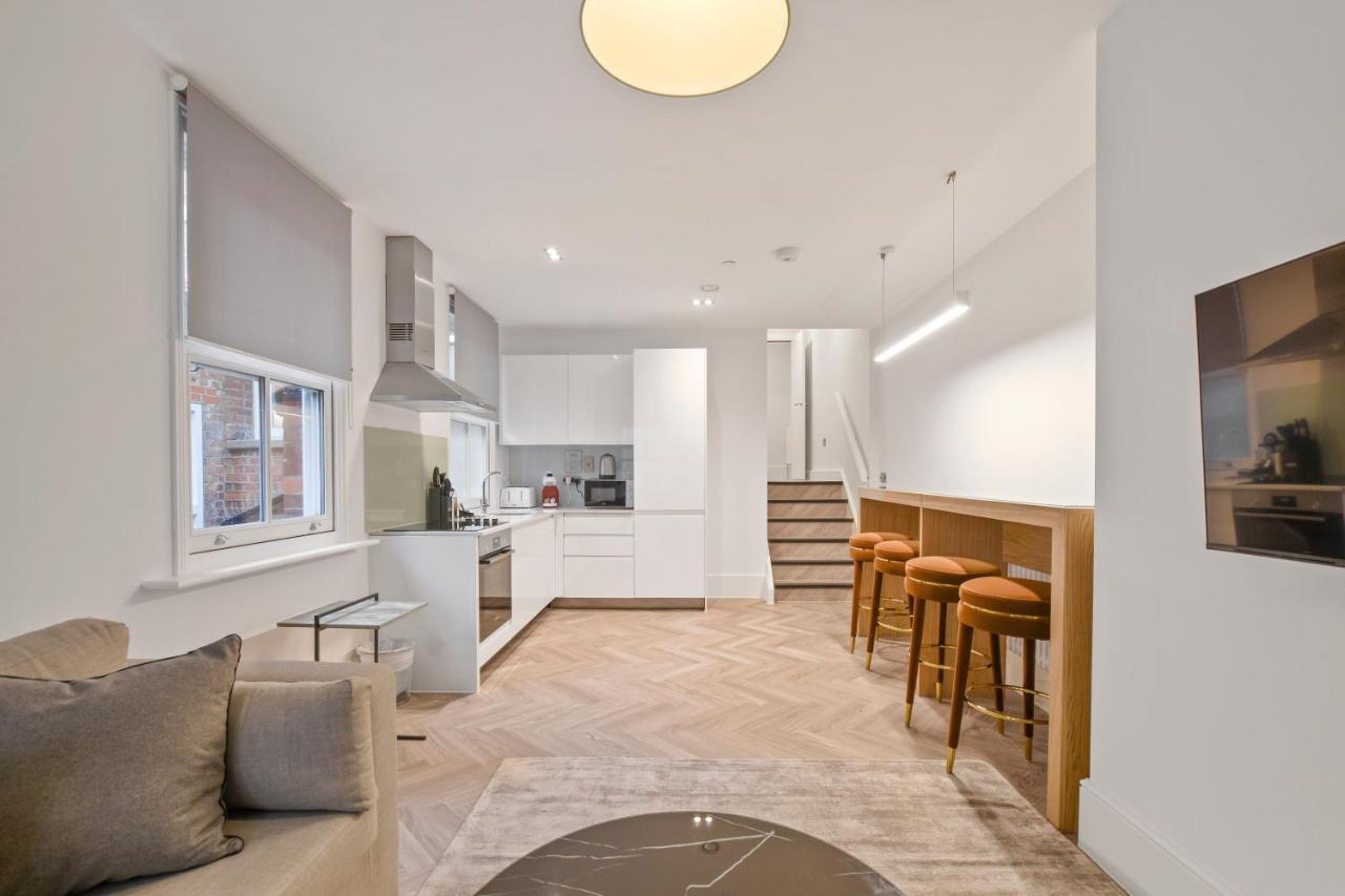 Victoria House By Aeria Apartments เรดดิ้ง ภายนอก รูปภาพ