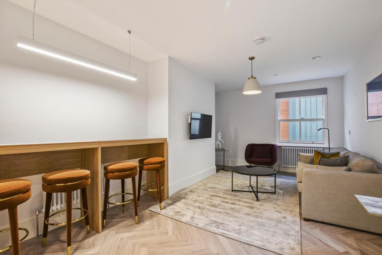 Victoria House By Aeria Apartments เรดดิ้ง ภายนอก รูปภาพ